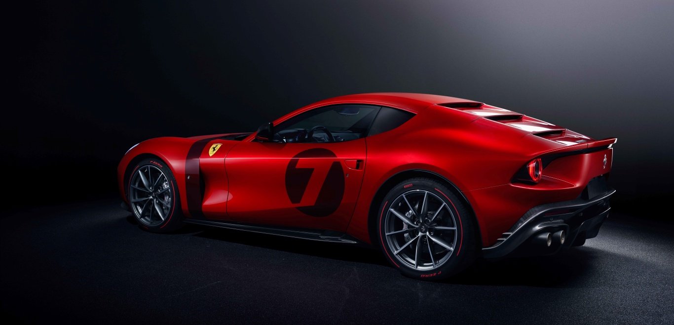 Ferrari Omologata: feito à medida