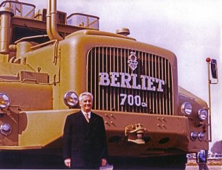 Renault Trucks mostra o Berliet T100: o maior camião do mundo