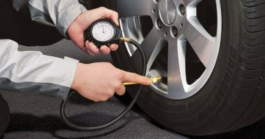 TÜV Rheinland aconselha os condutores a verificar os pneus