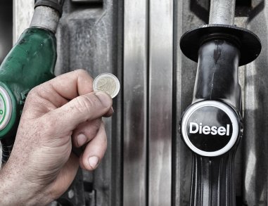Preços dos combustíveis voltam a subir esta semana