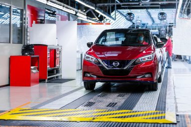 Nissan celebra a produção do 500.000º LEAF